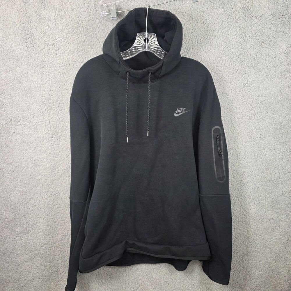 Nike Men's Black Pullover Hoodie Size XL Pocket on Sleeve